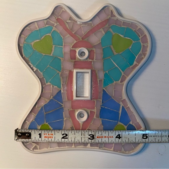 ⭐️FWP - Butterfly Mosaic Single Toggle Light Switch Plate - Picture 4 of 6